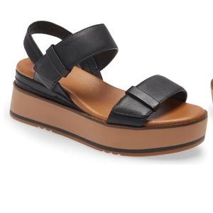 Caslon Briana Platform Sandals 7